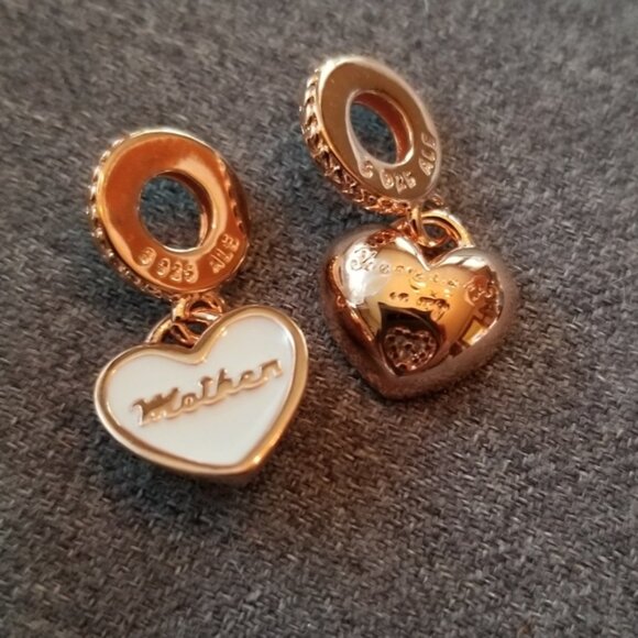 Pandora Mother and Daughter Hearts Dangle C - Picture 2 of 7